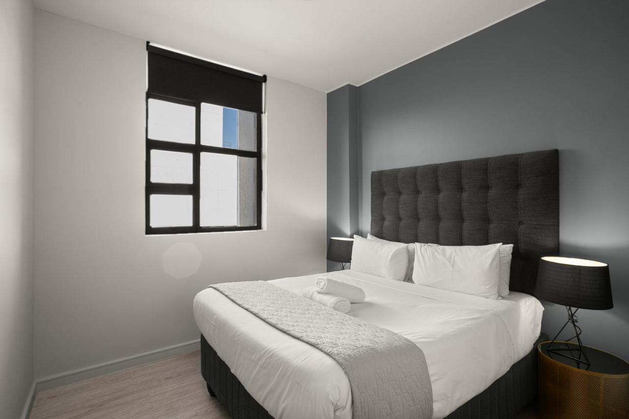 Easy Stay - The Median Rosebank Johannesburg Buitenkant foto