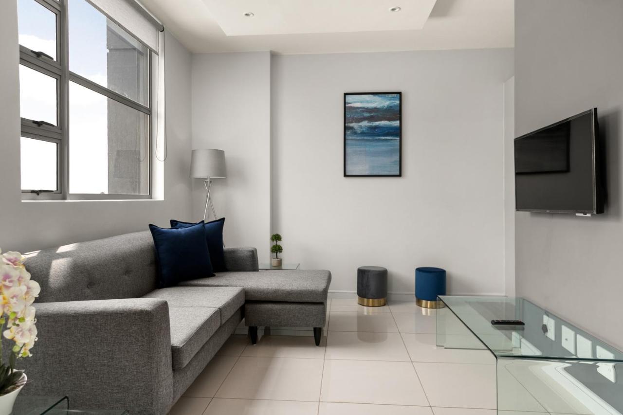 Easy Stay - The Median Rosebank Johannesburg Buitenkant foto