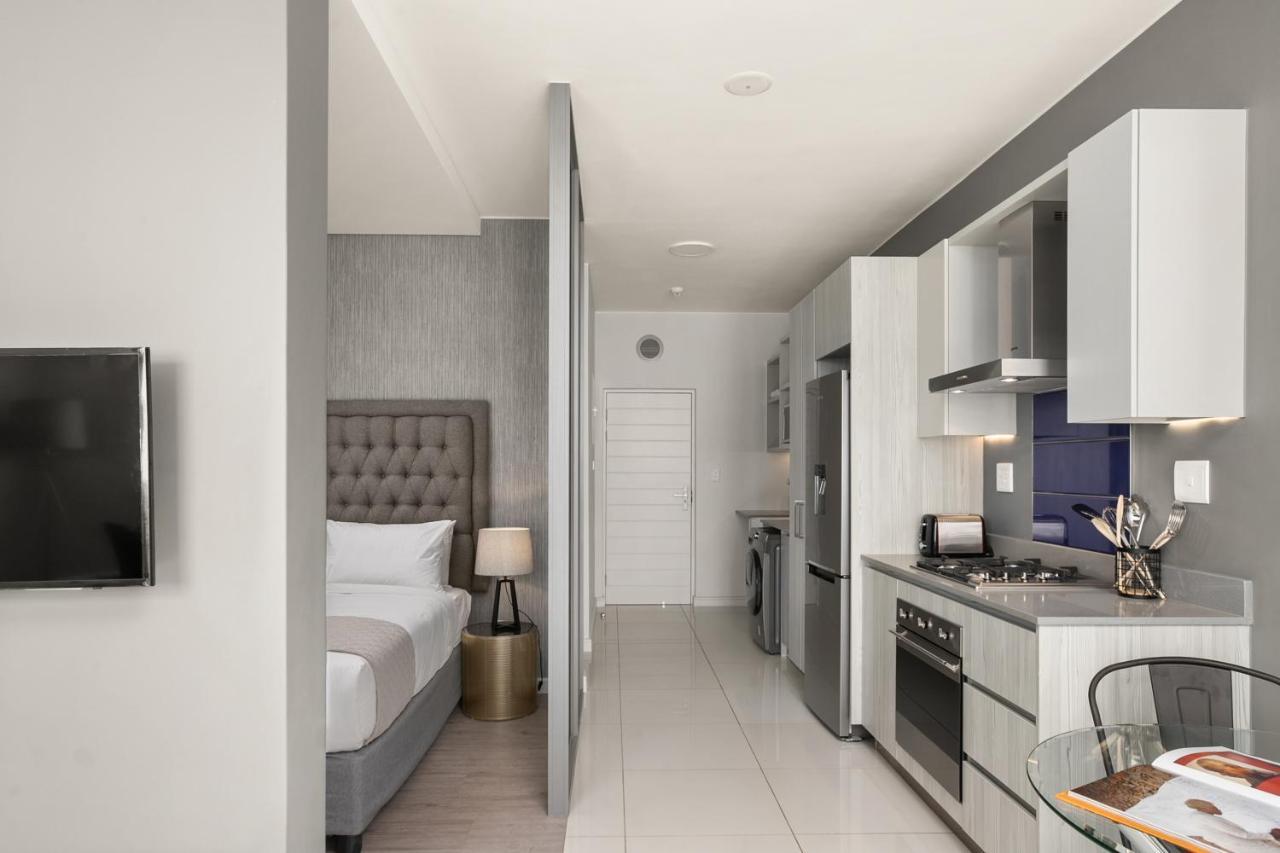 Easy Stay - The Median Rosebank Johannesburg Buitenkant foto