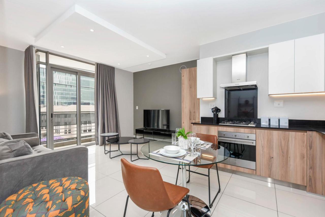 Easy Stay - The Median Rosebank Johannesburg Buitenkant foto