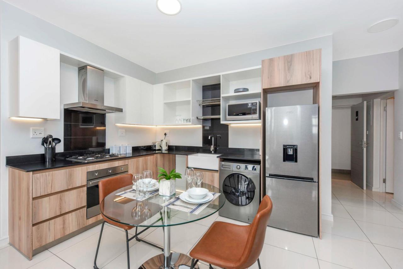 Easy Stay - The Median Rosebank Johannesburg Buitenkant foto