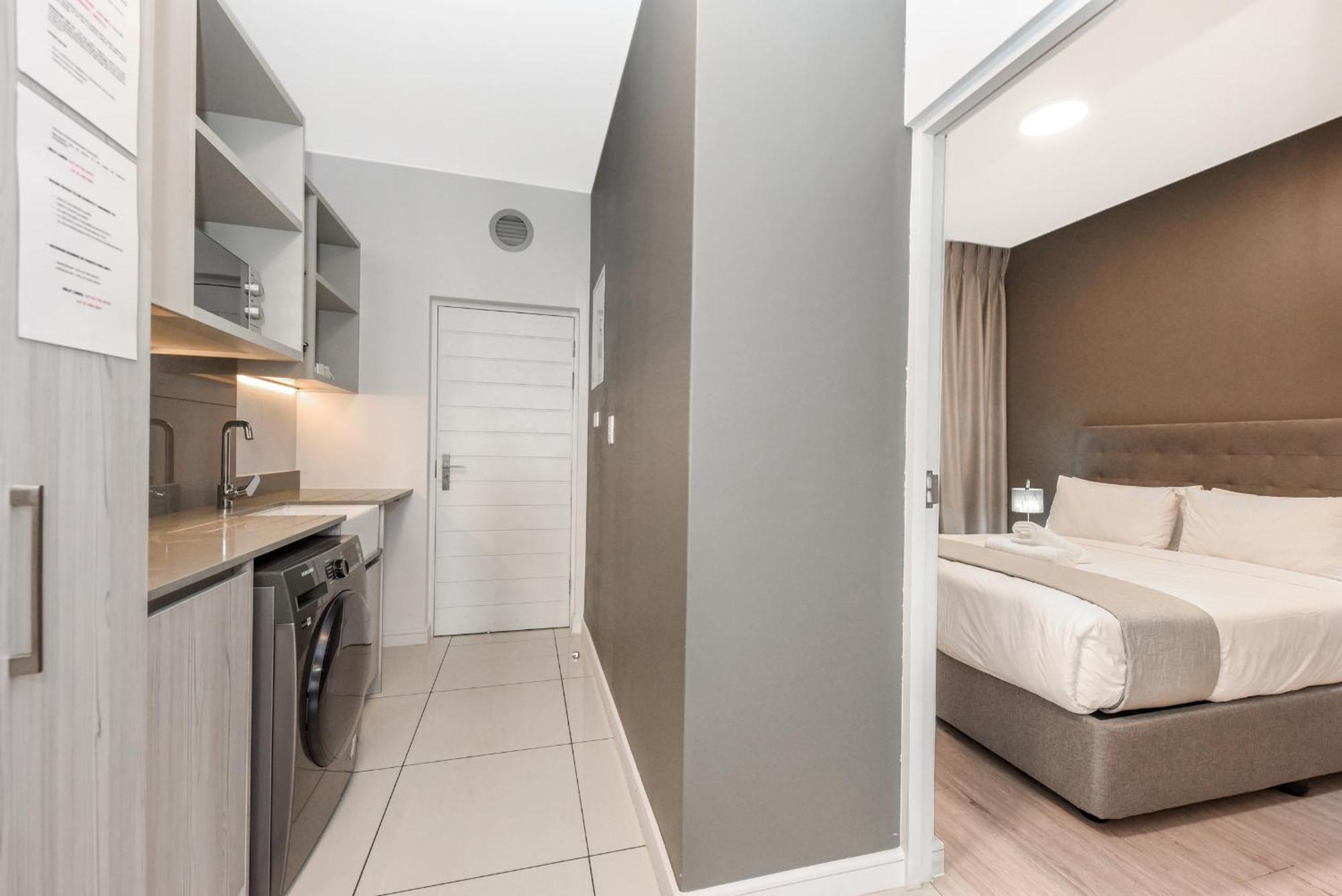 Easy Stay - The Median Rosebank Johannesburg Buitenkant foto