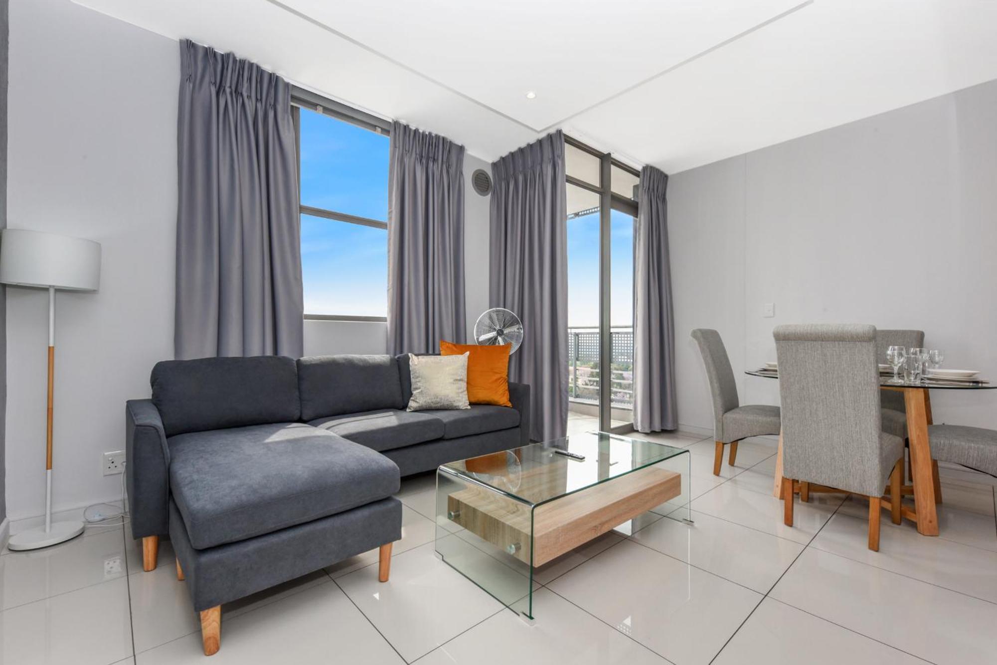 Easy Stay - The Median Rosebank Johannesburg Buitenkant foto