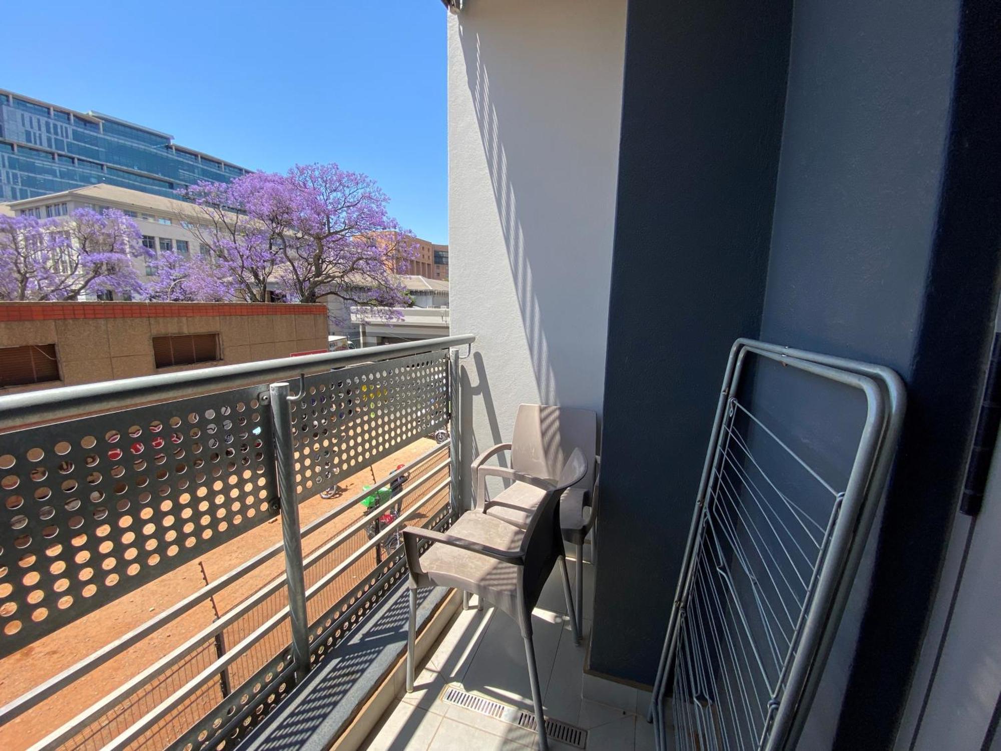Easy Stay - The Median Rosebank Johannesburg Buitenkant foto